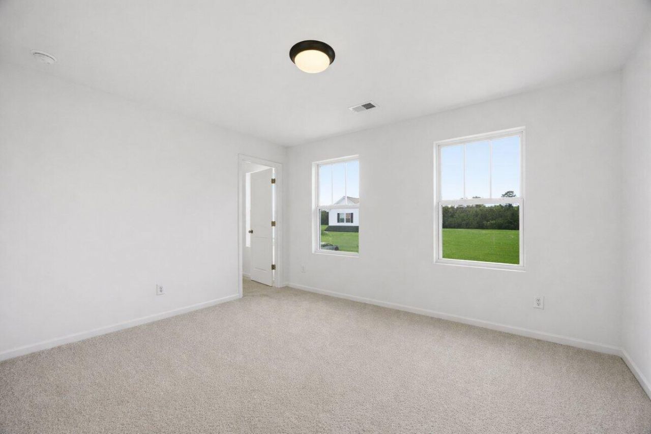 1012 Toland Drive Photo 9