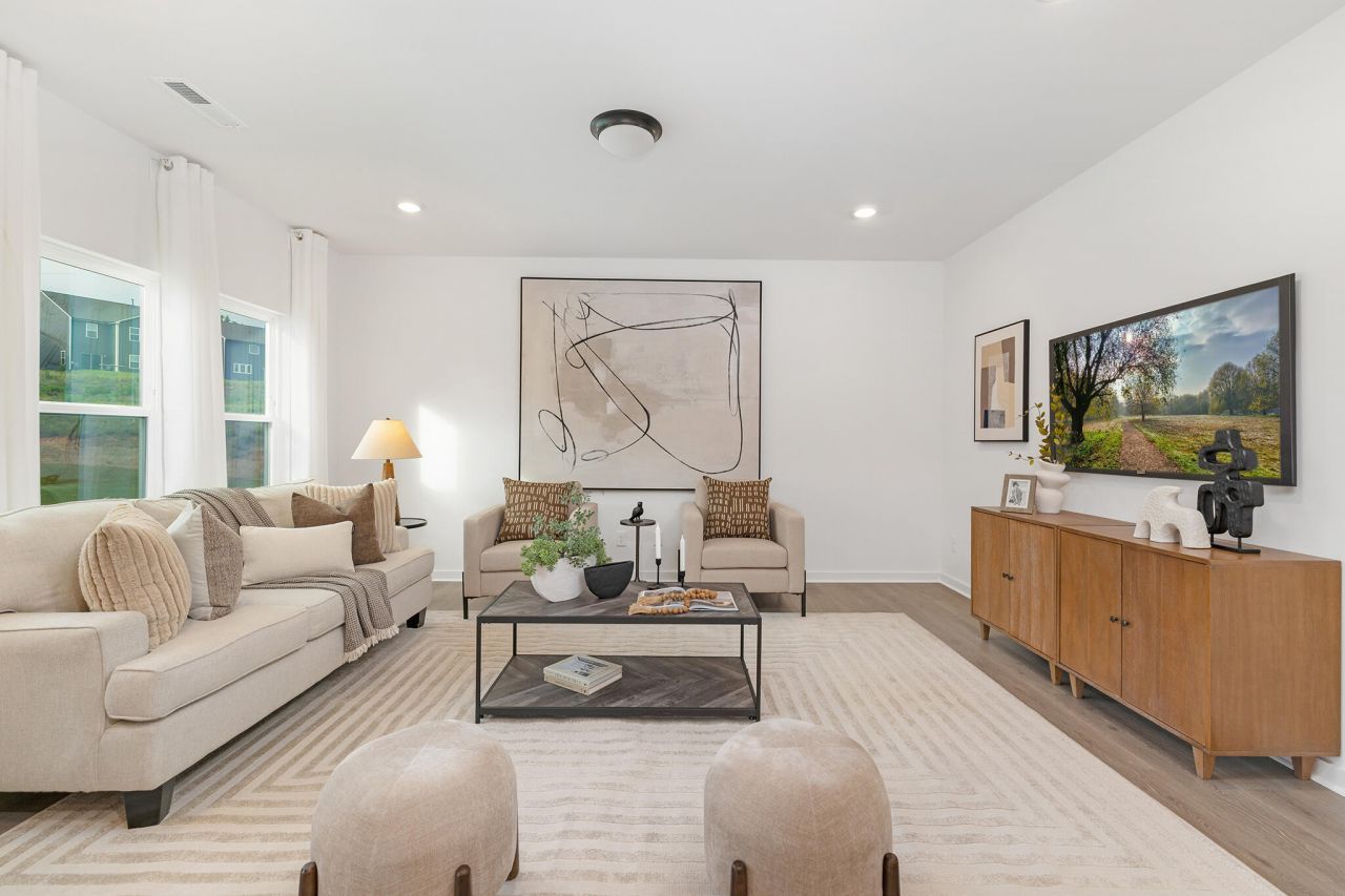 1012 Toland Drive Photo 9