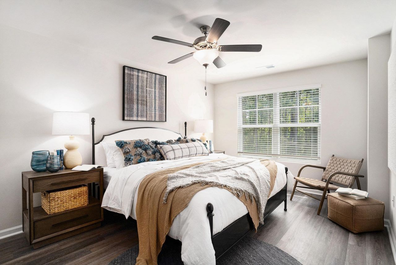 401 Gemstone Blvd Photo 15