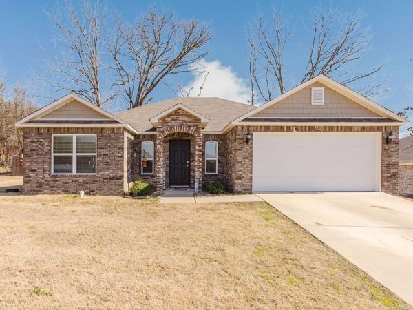 2290 Getty Drive, Conway, AR 72032