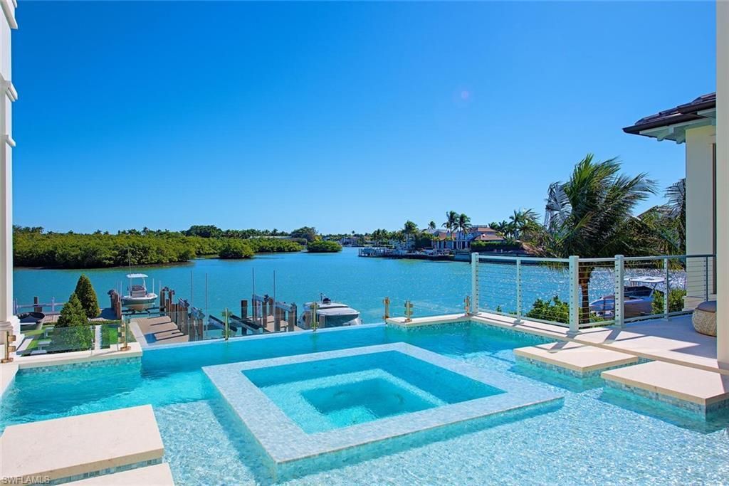 3777 Gordon Dr, Naples, FL 34102 Photo