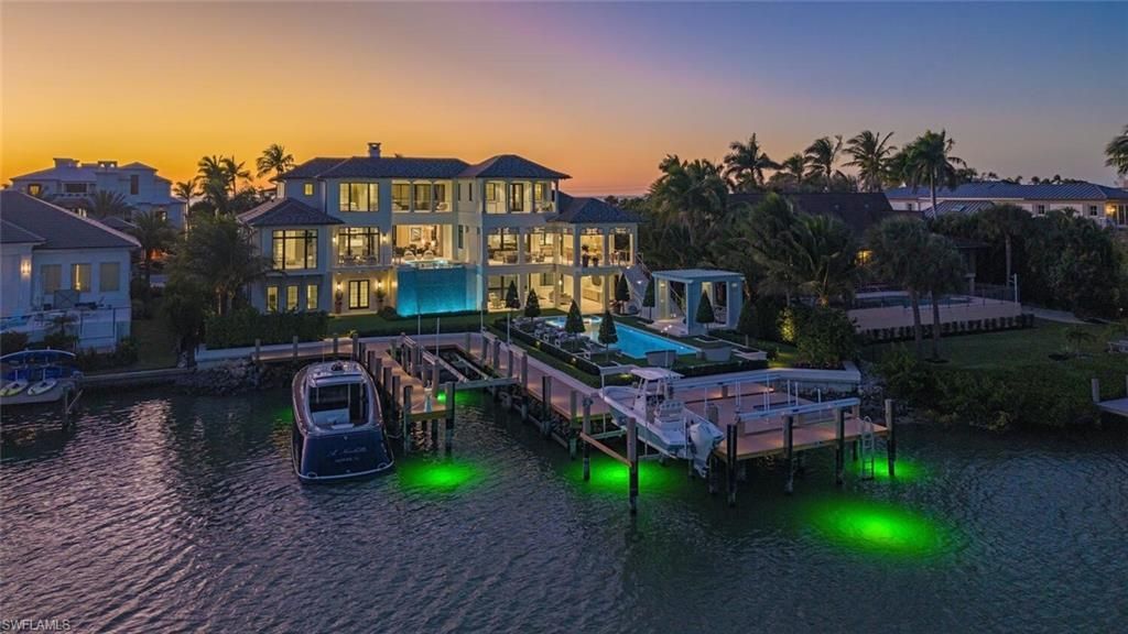 3777 Gordon Dr, Naples, FL 34102 Photo