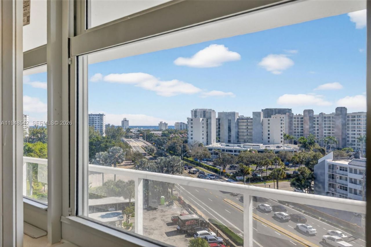 2731 NE 14th St Cswy , Unit 919, Pompano Beach, FL 33062 Photo