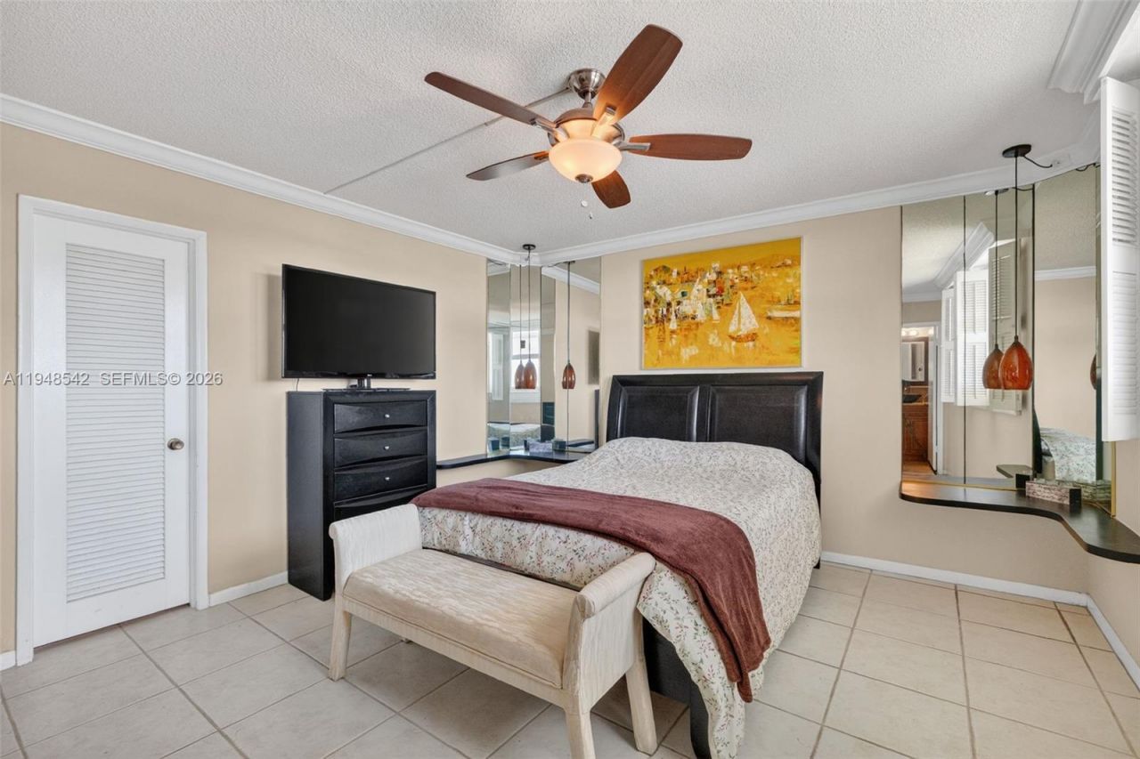 2731 NE 14th St Cswy , Unit 919, Pompano Beach, FL 33062 Photo