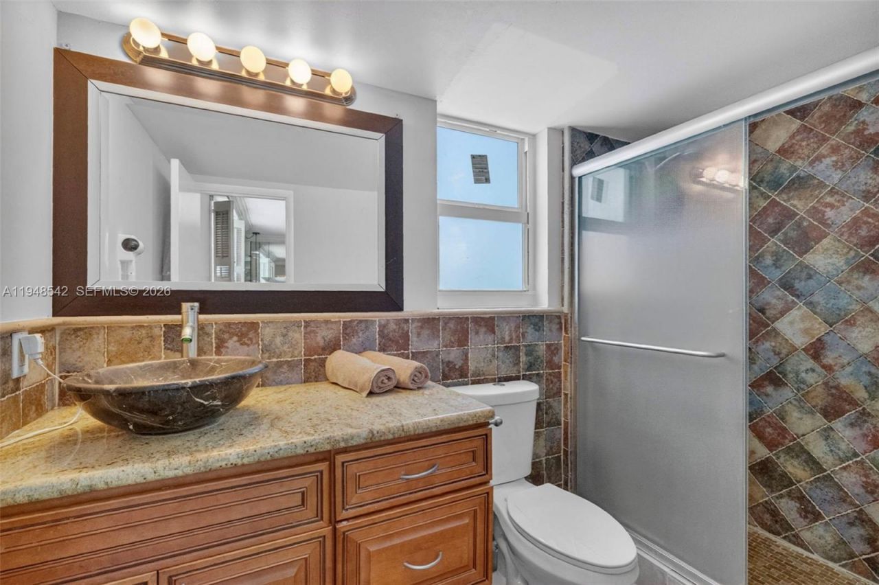 2731 NE 14th St Cswy , Unit 919, Pompano Beach, FL 33062 Photo