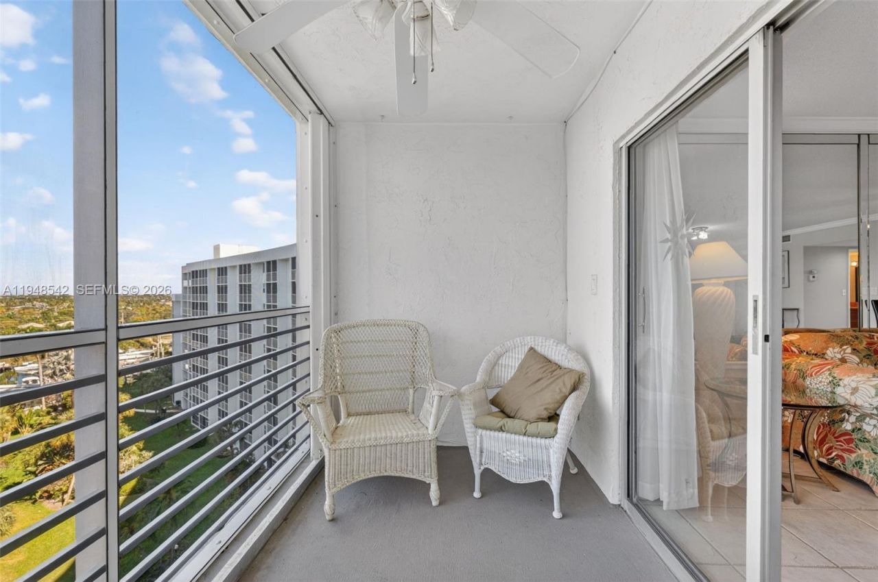 2731 NE 14th St Cswy , Unit 919, Pompano Beach, FL 33062 Photo