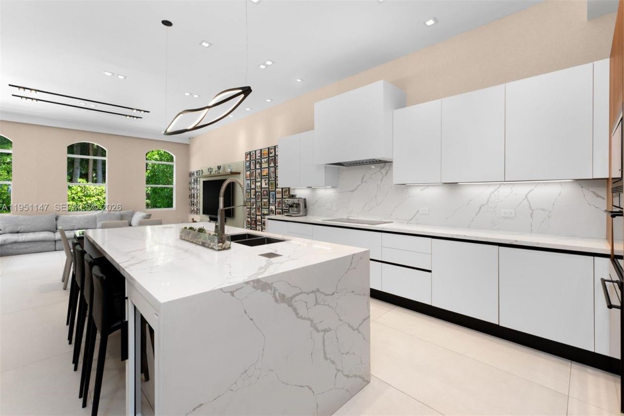 229 Golden Beach Dr , Golden Beach, FL 33160 Photo