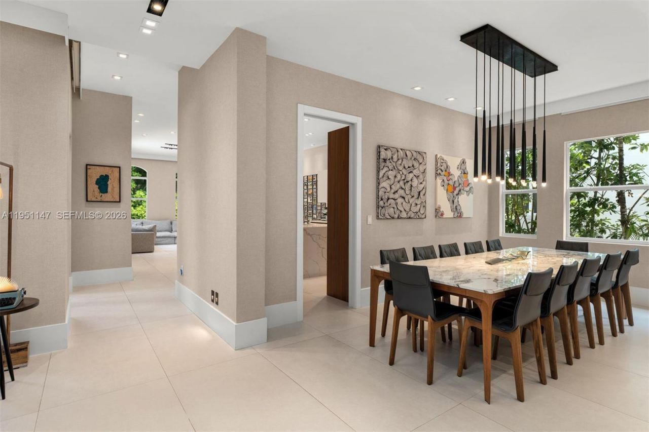 229 Golden Beach Dr , Golden Beach, FL 33160 Photo