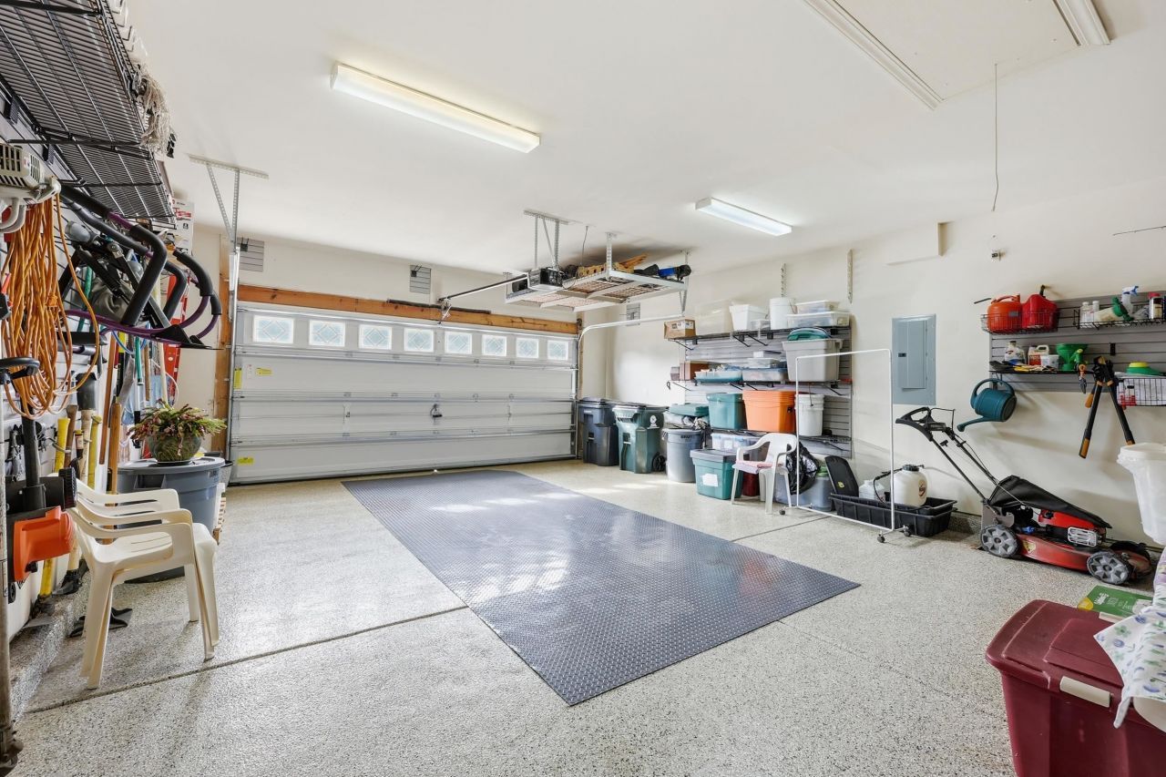 160 Three Oak Ln. Photo 25