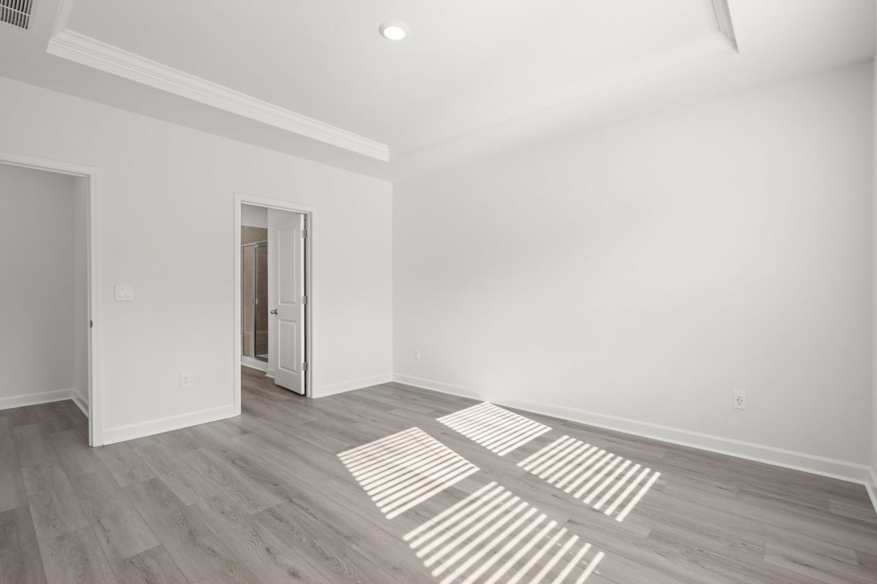 1024 Lauryn Oak Loop Photo 20