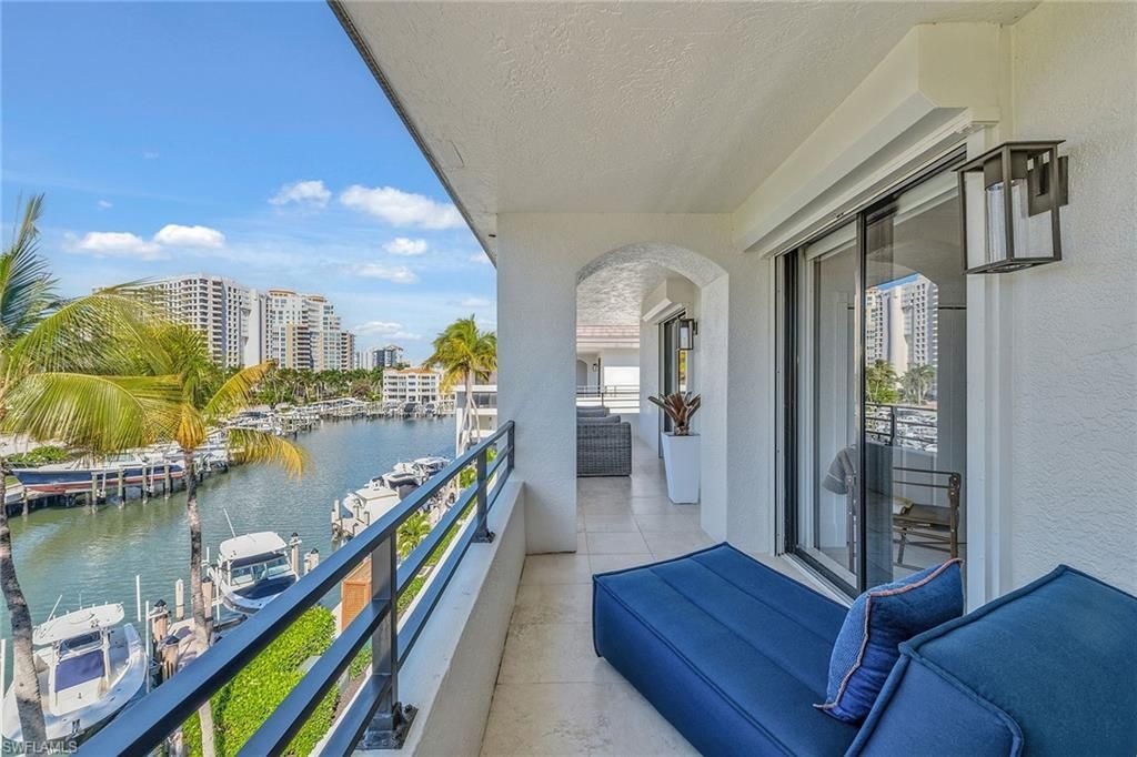 4400 Gulf Shore Blvd N, Unit 4-405, Naples, FL 34103 Photo