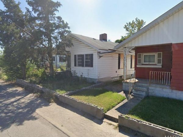 1714 Missouri Avenue, East St Louis, IL 62205