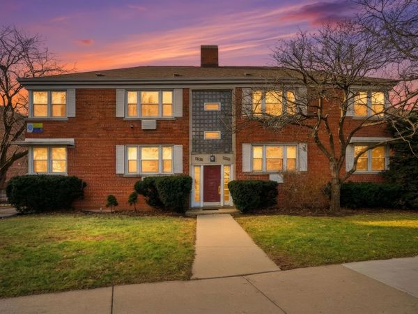 6550 N Ridge Boulevard, Unit 2, Chicago, IL 60626