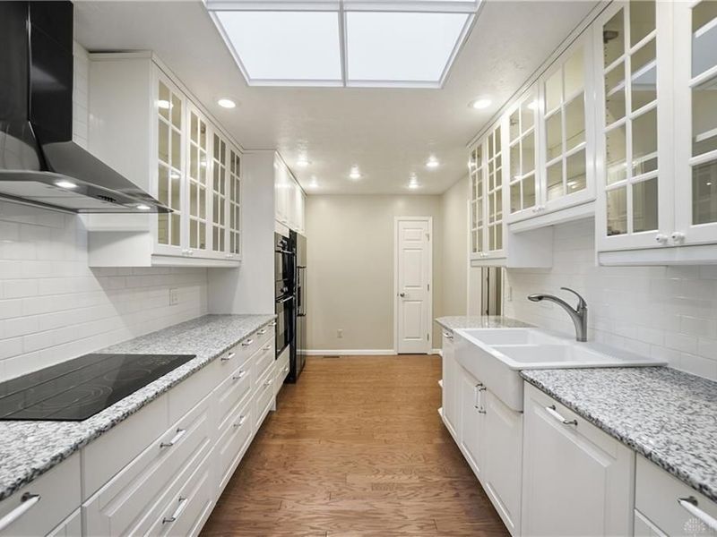 10432 Hickory Point Drive, Blue Ash, OH 45242 Photo 10