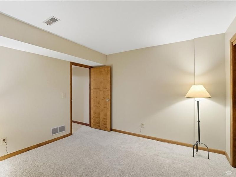 10432 Hickory Point Drive, Blue Ash, OH 45242 Photo 36