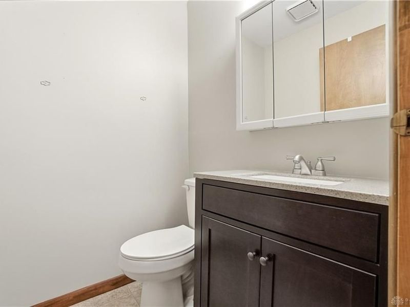 10432 Hickory Point Drive, Blue Ash, OH 45242 Photo 37