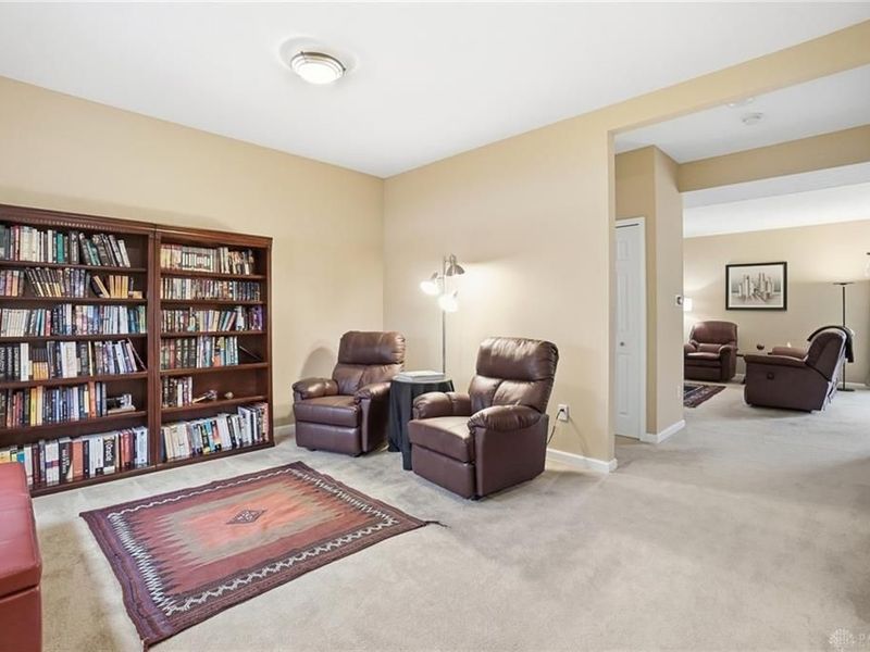 5224 Man O War Drive, Hamilton Township, OH 45152 Photo 5