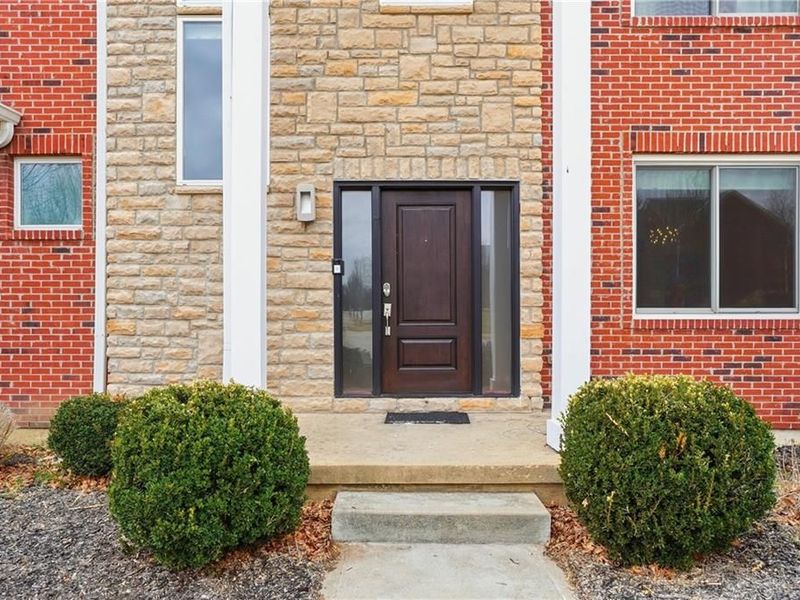 6756 Cherry Leaf Court, Mason, OH 45040 Photo 5