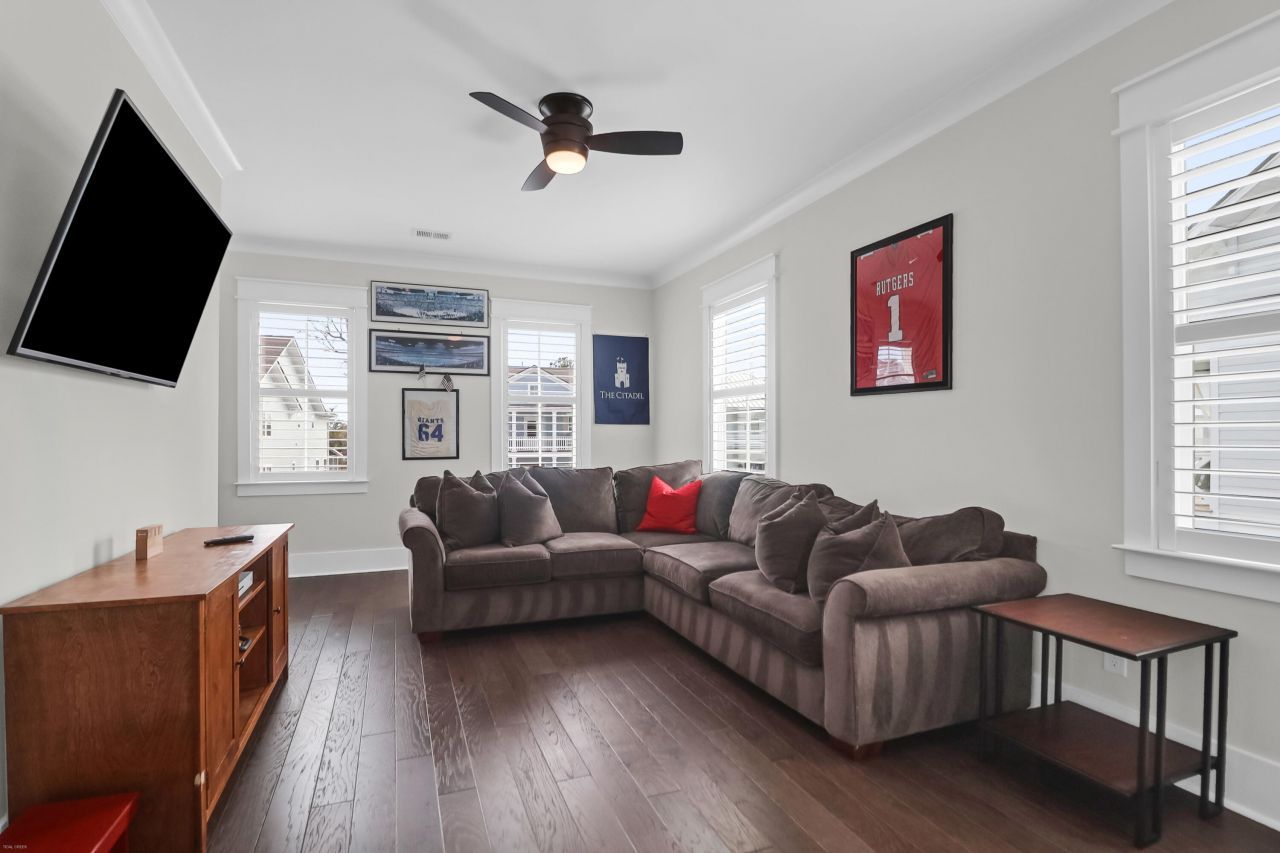 357 Blowing Fresh Drive Photo 31