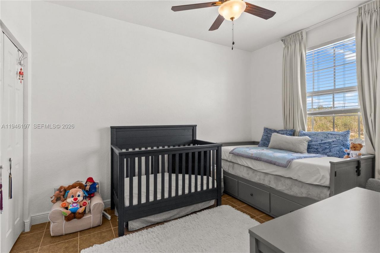 14725 SW 11th St, Pembroke Pines, FL 33027 Photo