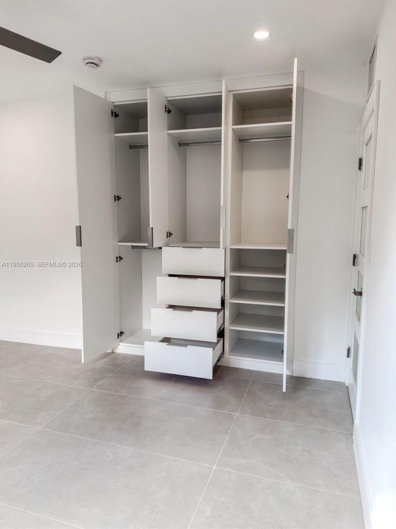 588 Palmetto Dr, Miami Springs, FL 33166 Photo