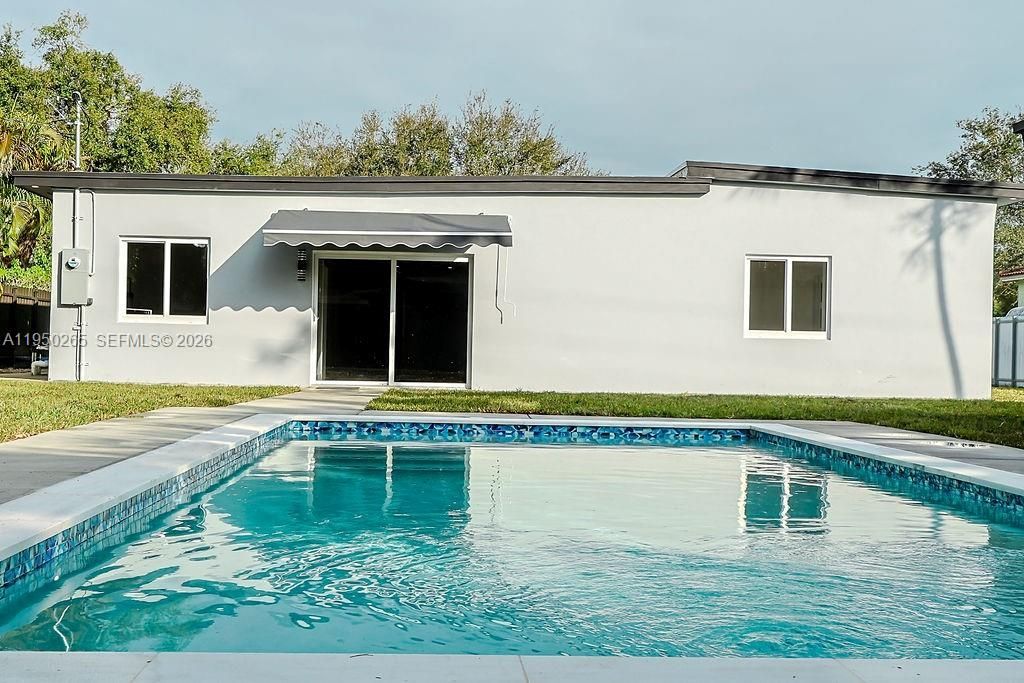 588 Palmetto Dr, Miami Springs, FL 33166 Photo