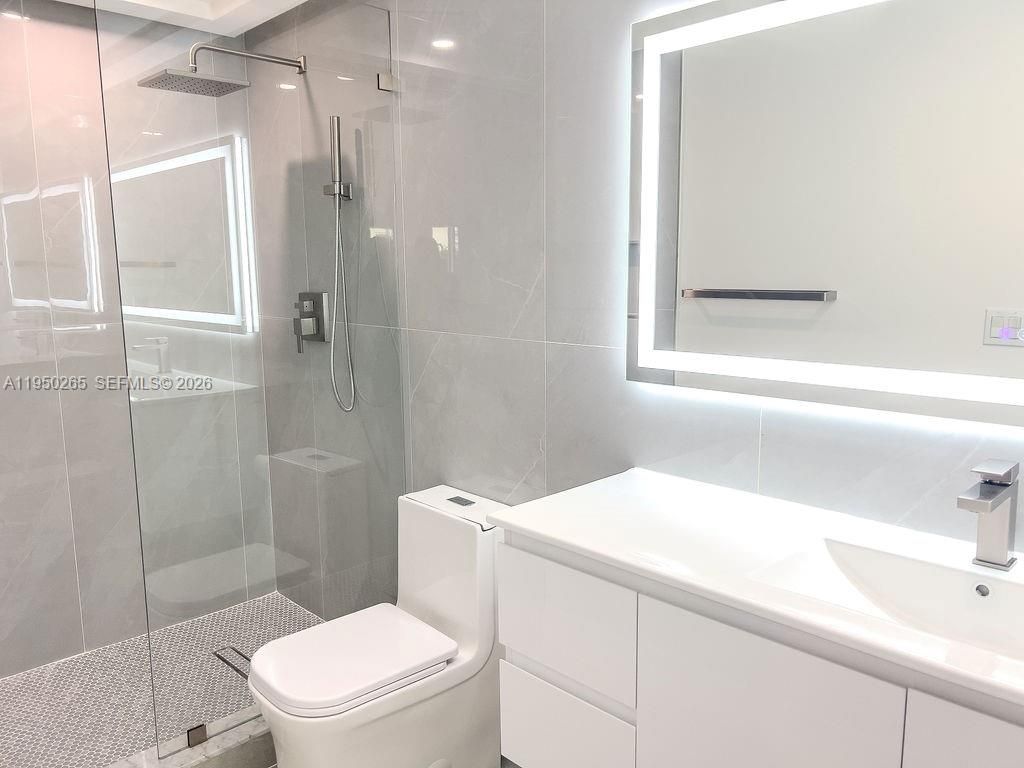 588 Palmetto Dr, Miami Springs, FL 33166 Photo