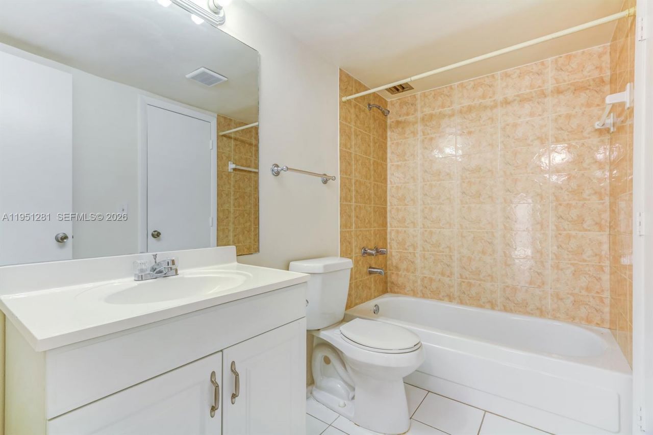 7528 SW 95th Pl, Miami, FL 33173 Photo