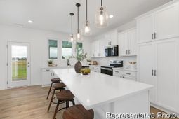 1020 Drakeford Street photo 4