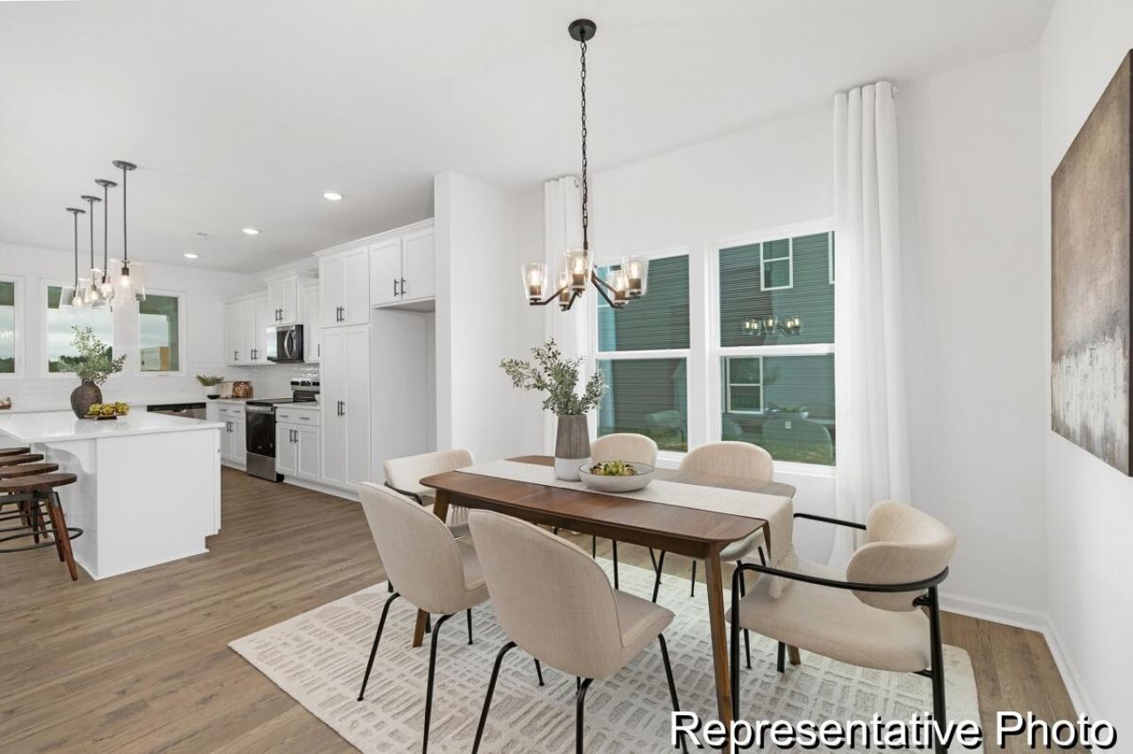 1020 Drakeford Street Photo 7