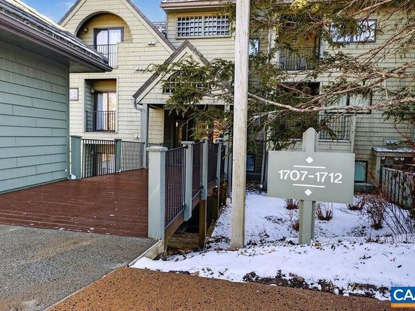 1710 HIGH RIDGE CONDOS, ROSELAND, VA 22967