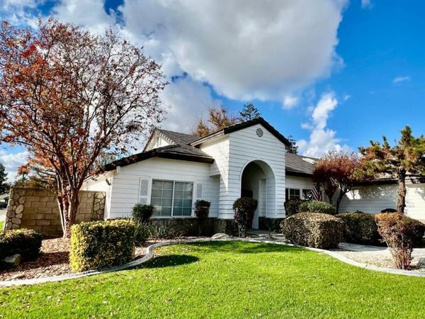 8711 Dalby Court, Bakersfield, CA 93313