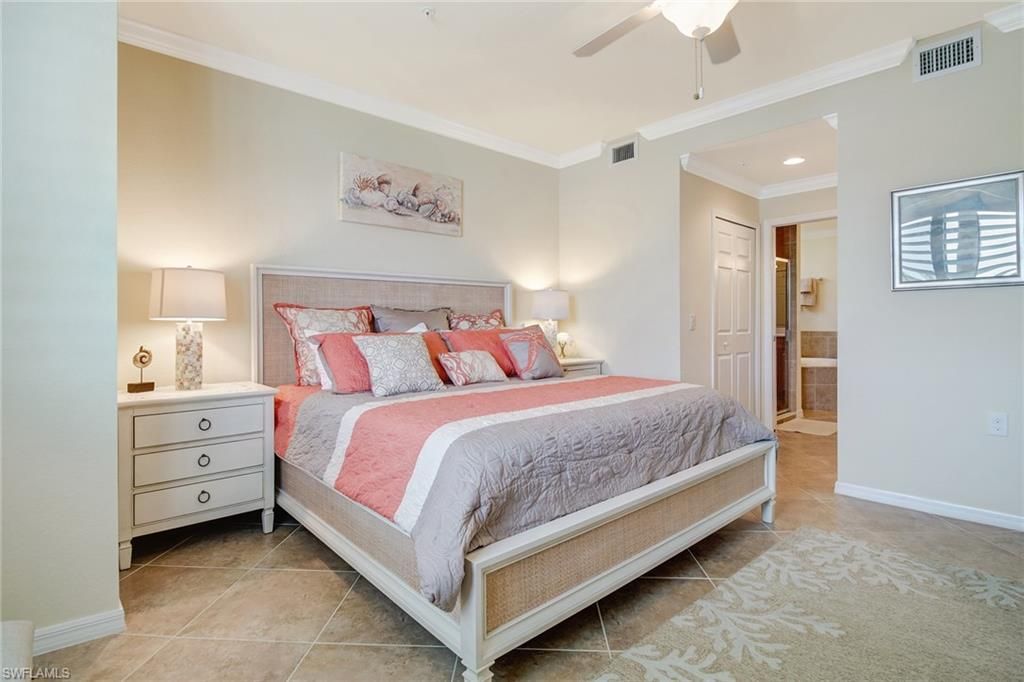 9514 Avellino Way, Unit 2116, Naples, FL 34113 Photo