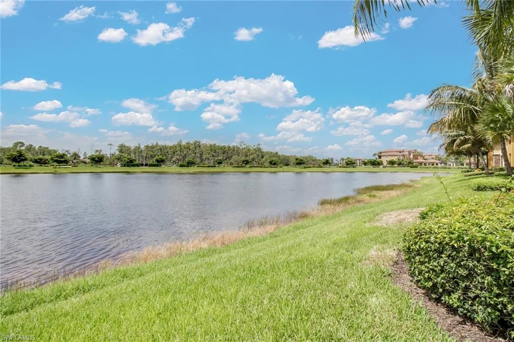 9514 Avellino Way, Unit 2116, Naples, FL 34113 Photo