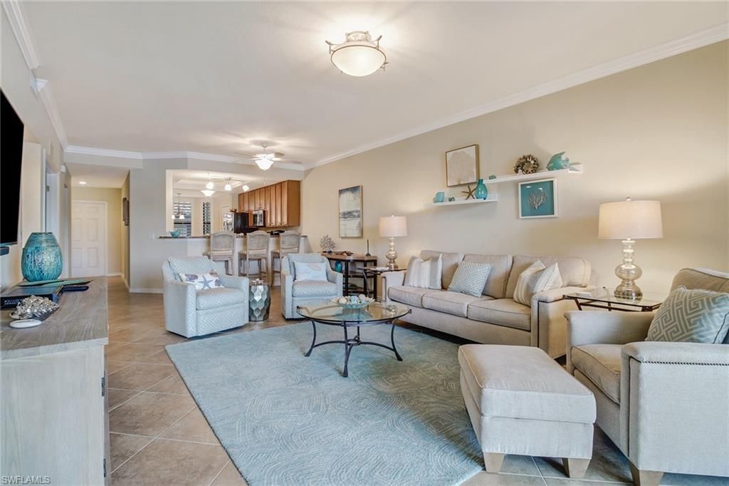 9514 Avellino Way, Unit 2116, Naples, FL 34113 Photo