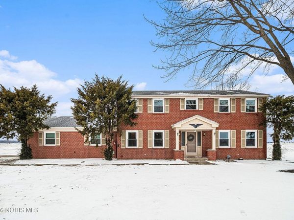 12469 County Road 2, Swanton, OH 43558