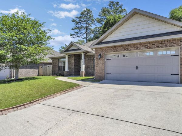 4628 Hermosa Road, Crestview, FL 32539