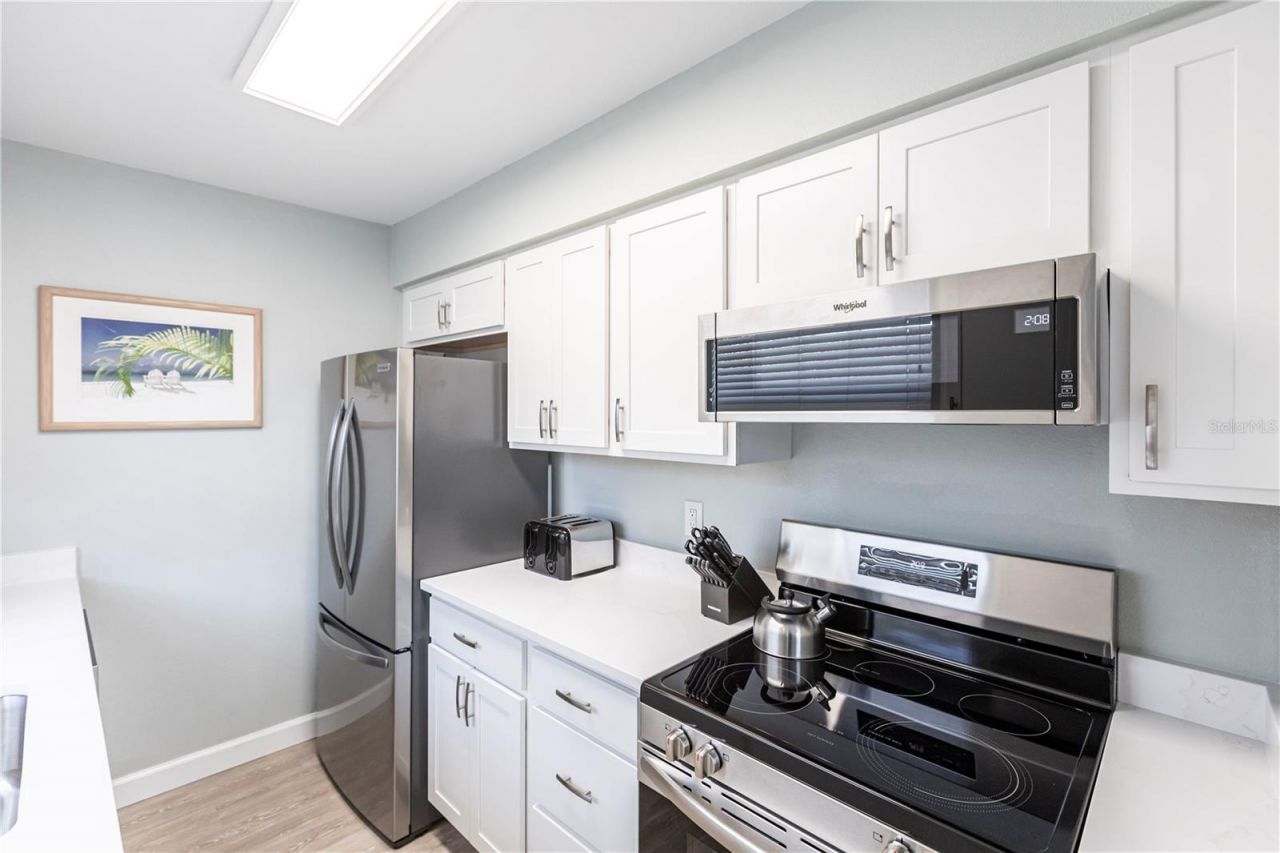 6020 Midnight Pass Road, Unit 11, Sarasota, FL 34242 Photo