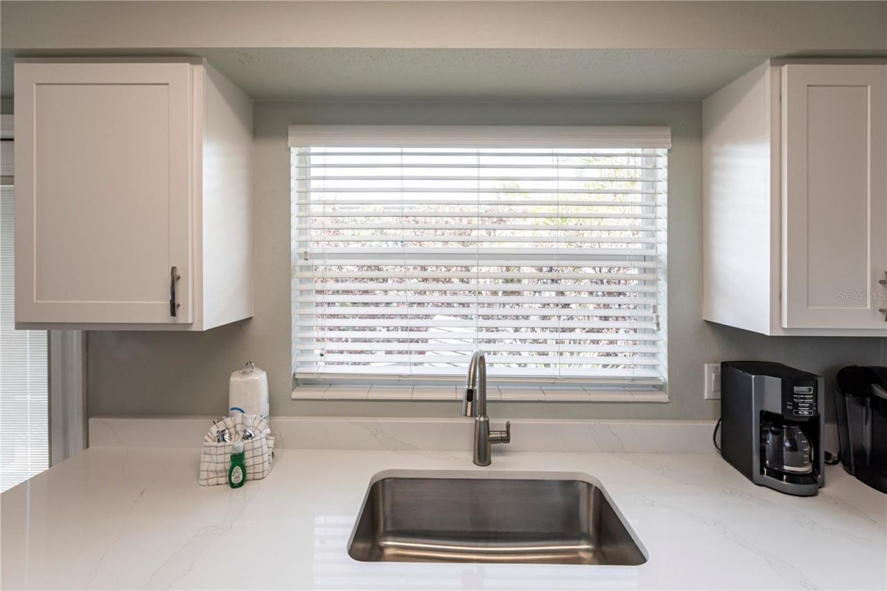 6020 Midnight Pass Road, Unit 11, Sarasota, FL 34242 Photo