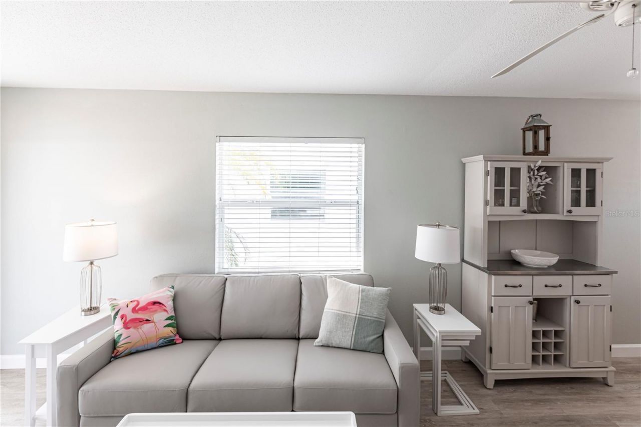 6020 Midnight Pass Road, Unit 11, Sarasota, FL 34242 Photo