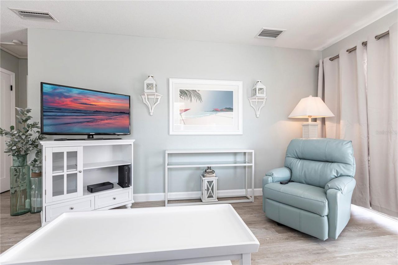 6020 Midnight Pass Road, Unit 11, Sarasota, FL 34242 Photo