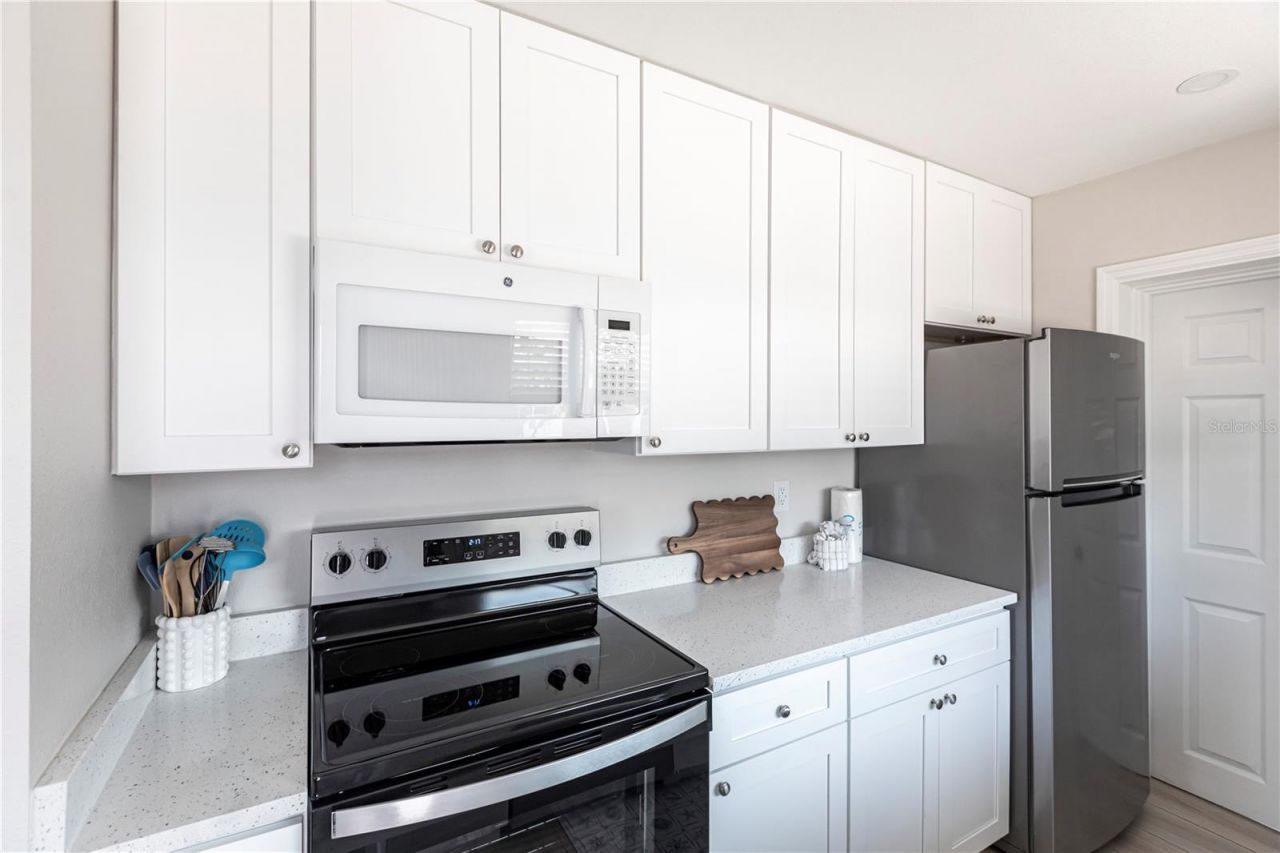 6020 Midnight Pass Road, Unit 56, Sarasota, FL 34242 Photo