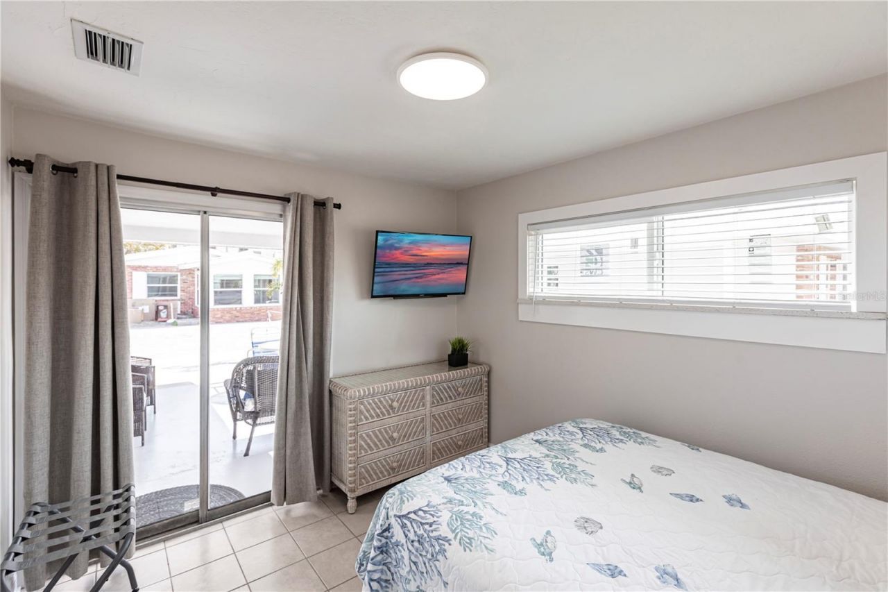 6020 Midnight Pass Road, Unit 56, Sarasota, FL 34242 Photo