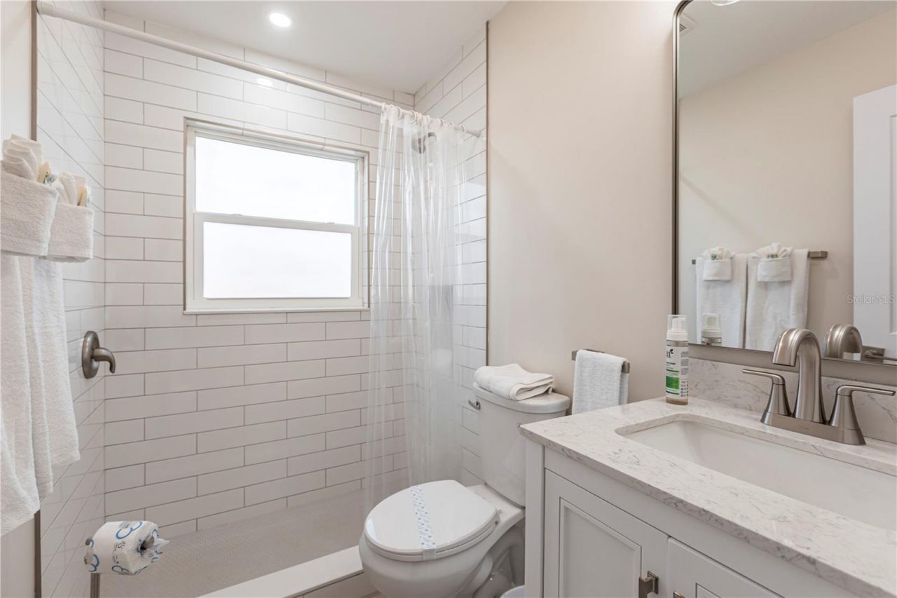 6020 Midnight Pass Road, Unit 15, Sarasota, FL 34242 Photo