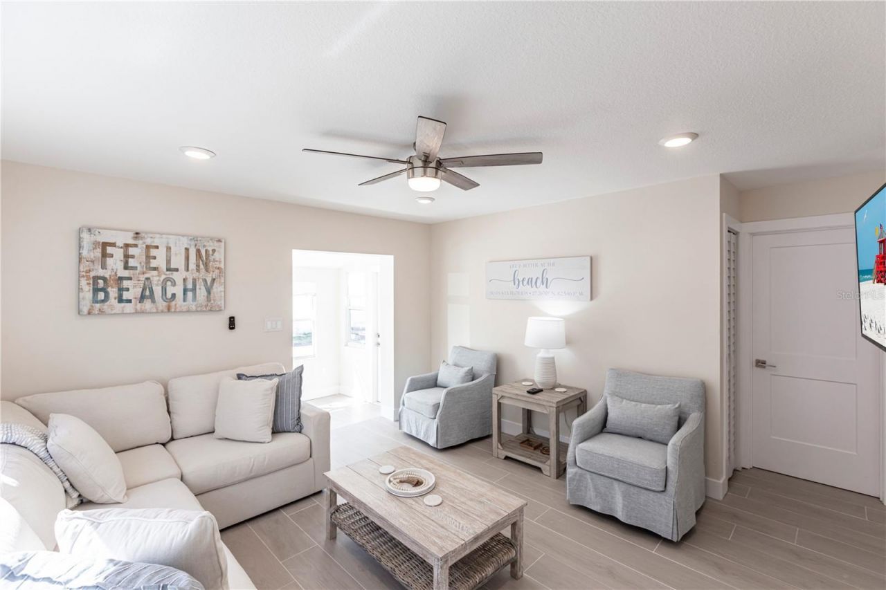 6020 Midnight Pass Road, Unit 15, Sarasota, FL 34242 Photo