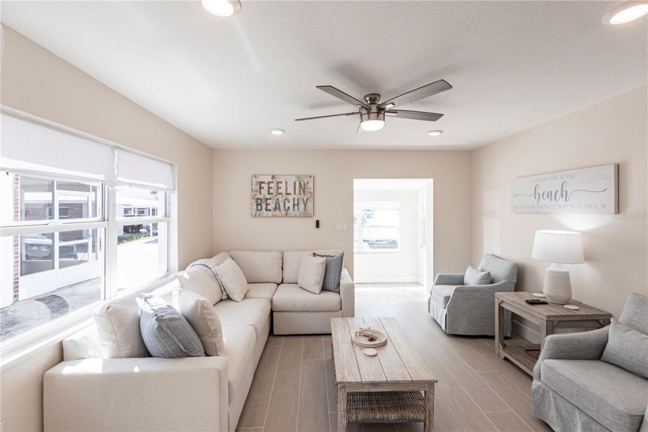 6020 Midnight Pass Road, Unit 15, Sarasota, FL 34242 Photo