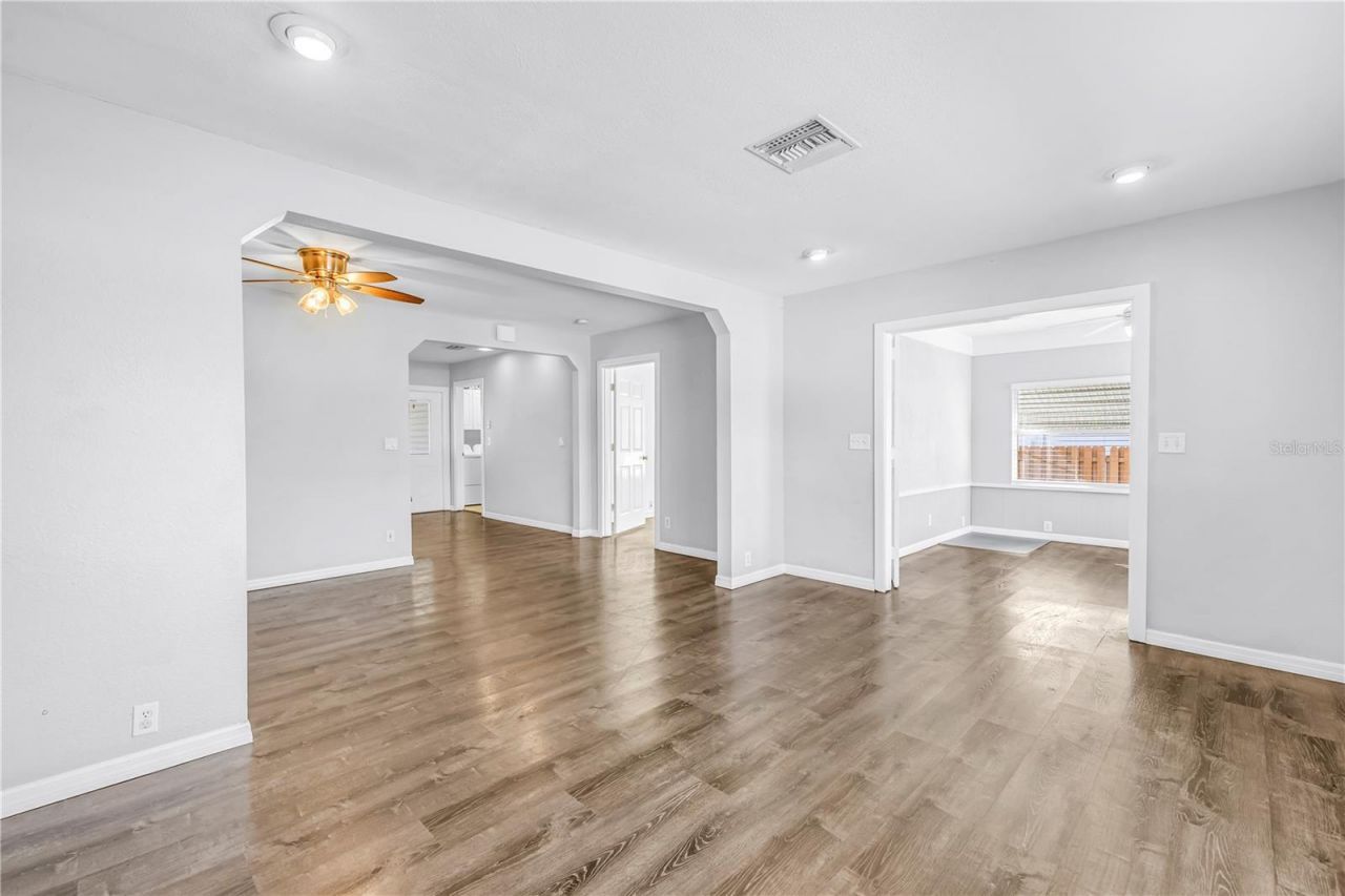 774 40th Avenue Ne, Saint Petersburg, FL 33703 Photo