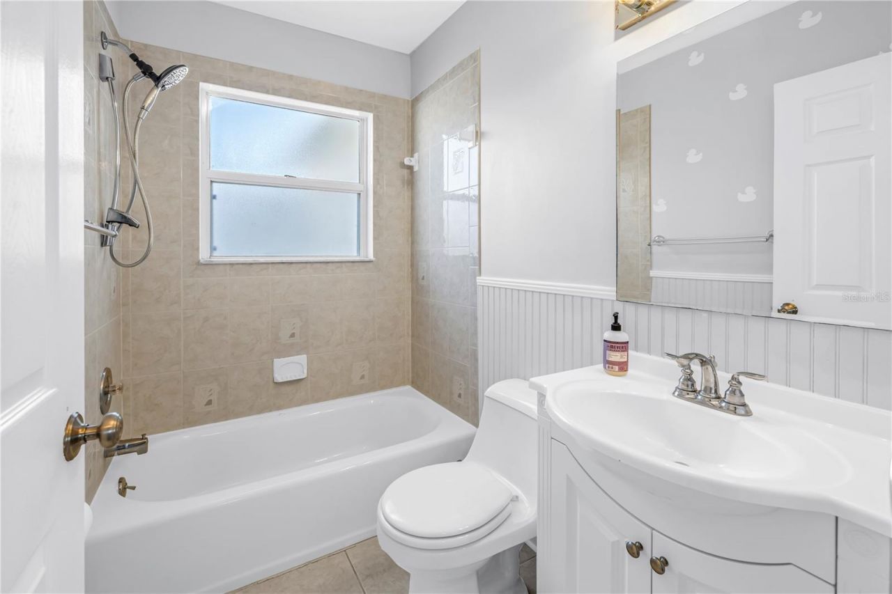 774 40th Avenue Ne, Saint Petersburg, FL 33703 Photo