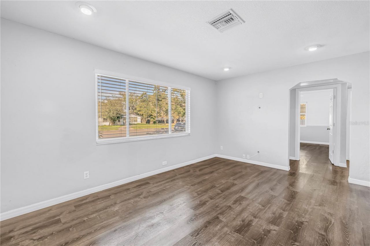 774 40th Avenue Ne, Saint Petersburg, FL 33703 Photo