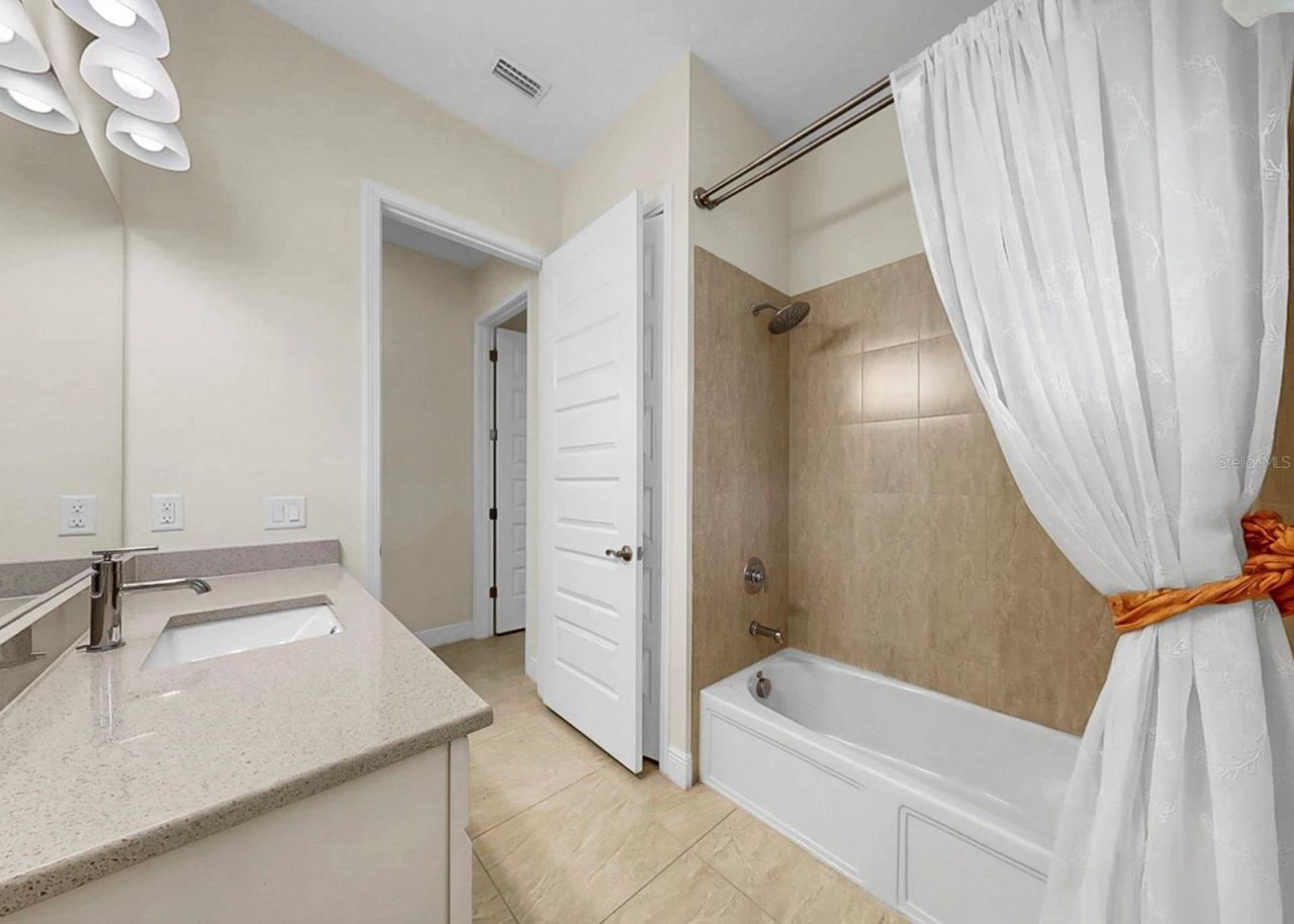 16005 42nd Glen E, Parrish, FL 34219 Photo